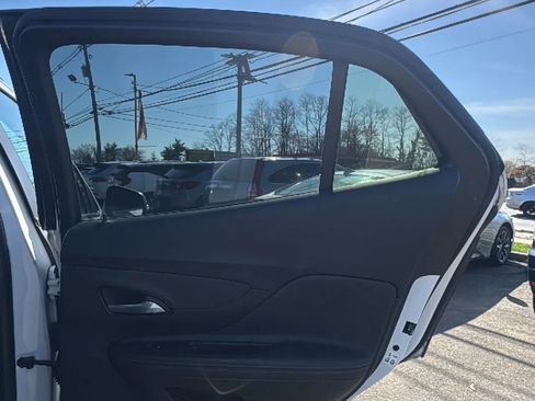 Used 2018 Buick Encore Preferred image 16