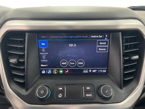 Used 2023 GMC Acadia SLE w/ Driver Convenience Package image 12