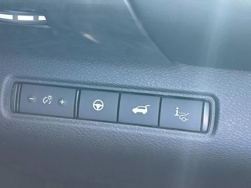 New 2026 Nissan Pathfinder Platinum AWD/4WD image 39