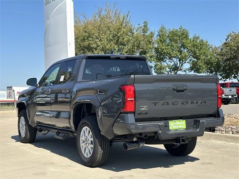 New 2025 Toyota Tacoma SR5 image 3