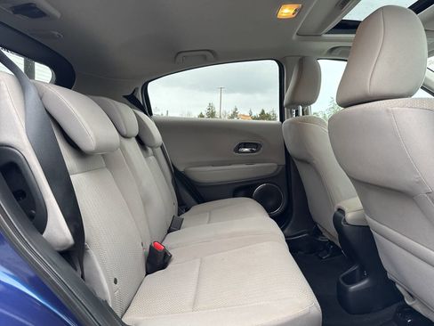 Used 2016 Honda HR-V EX image 18