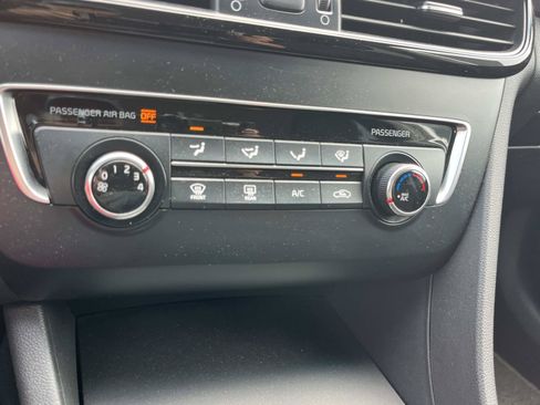 Used 2017 Kia Optima LX FWD image 30