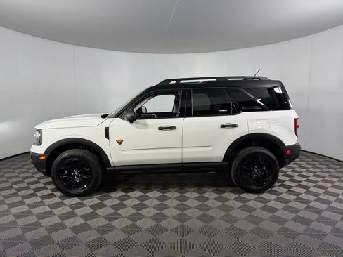 Used 2025 Ford Bronco Sport Badlands AWD/4WD image 9