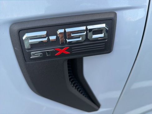 Used 2021 Ford F150 XL w/ STX Appearance Package image 5