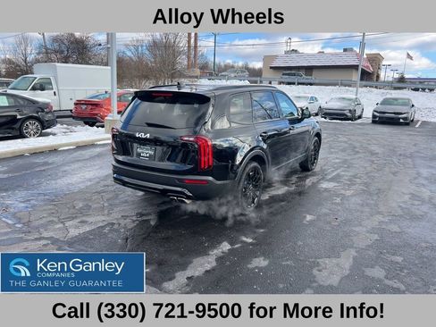 Used 2022 Kia Telluride EX w/ EX Premium Package image 10