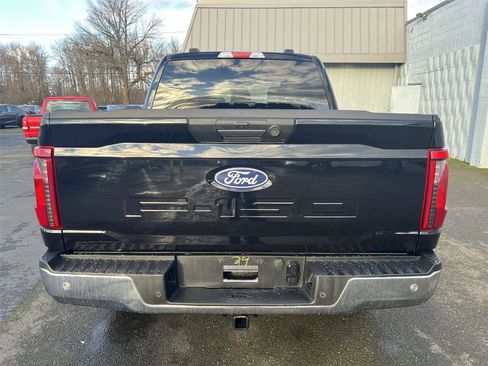 Used 2024 Ford F150 XLT image 5