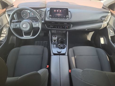 Used 2023 Nissan Rogue S AWD/4WD image 10