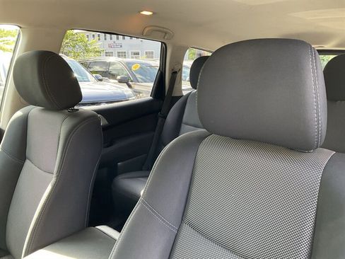 Used 2017 Nissan Pathfinder SV w/ Trailer Tow Package AWD/4WD image 22