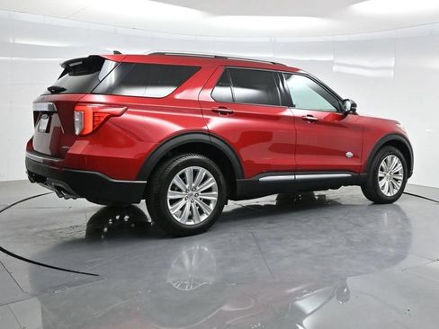 Used 2024 Ford Explorer King Ranch w/ Technology Package AWD/4WD image 43