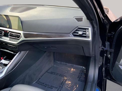 Used 2020 BMW 330i Sedan w/ Driving Assistance Package RWD image 18