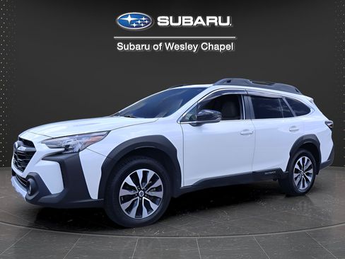 Certified 2023 Subaru Outback Limited AWD/4WD image 3