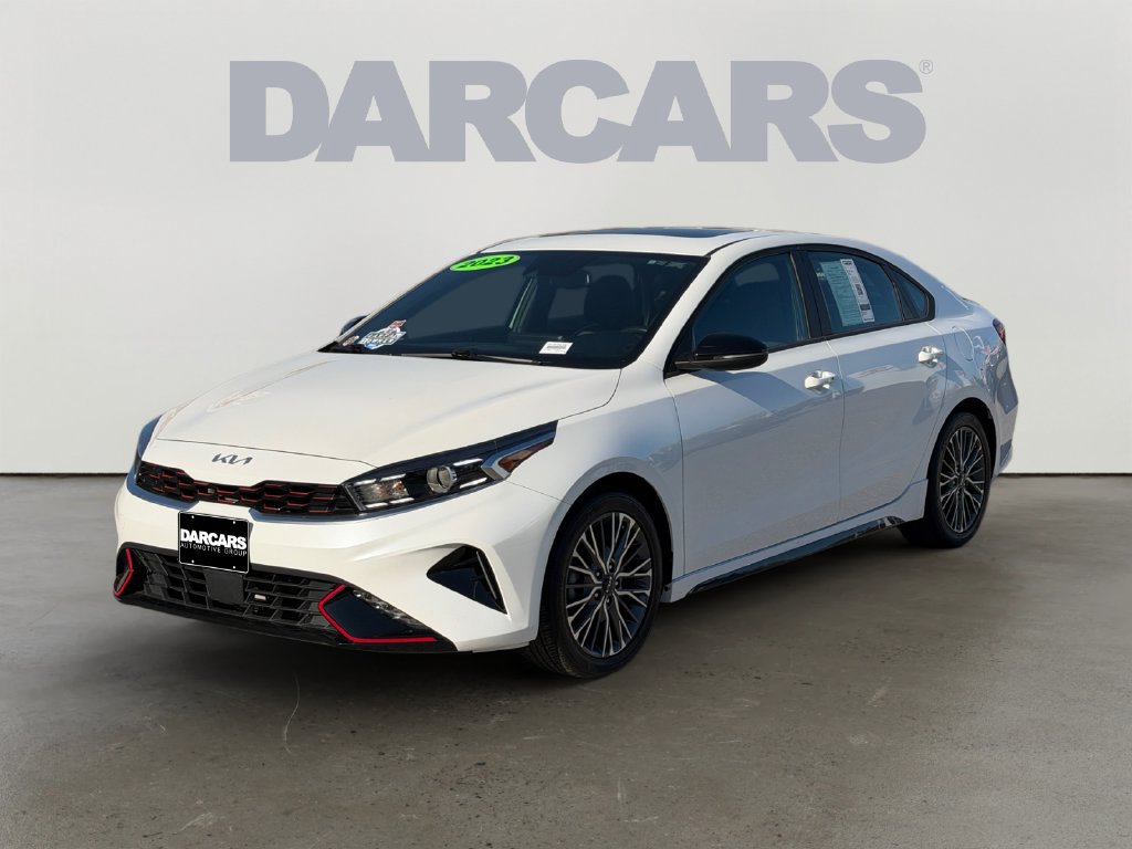 Used 2023 Kia Forte GT-Line w/ GT-Line Premium Package FWD image 3