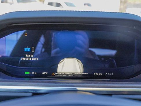 Used 2022 Tesla Model S image 15