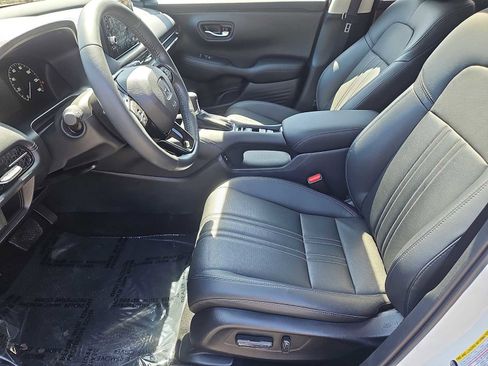 Certified 2024 Honda HR-V EX-L image 28
