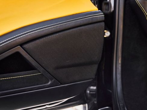 Used 2013 Ferrari 458 Spider RWD image 34