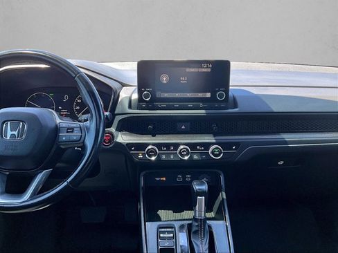 Used 2025 Honda CR-V Sport image 8