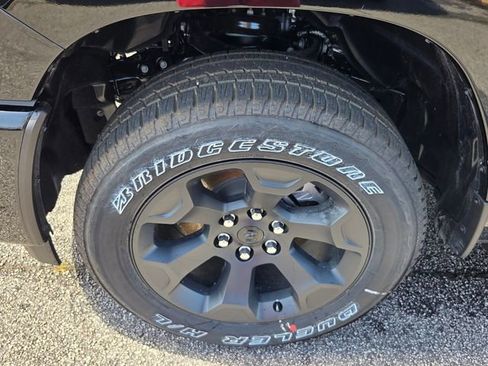 New 2026 RAM 1500 Express image 5