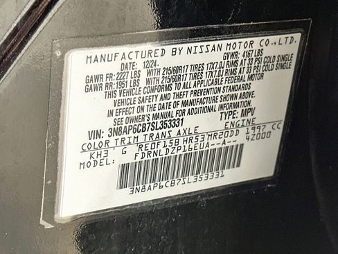 Used 2025 Nissan Kicks SV AWD/4WD image 12