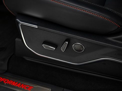 Used 2025 Ford F150 Raptor image 39