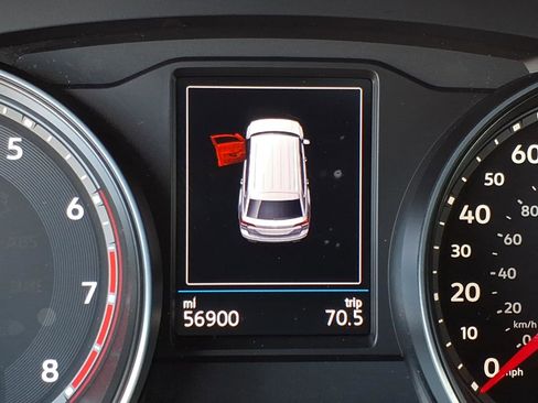 Certified 2021 Volkswagen Atlas Cross Sport S image 26