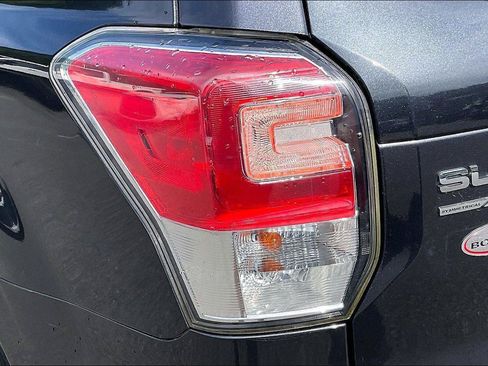 Used 2018 Subaru Forester 2.5i Premium AWD/4WD image 30
