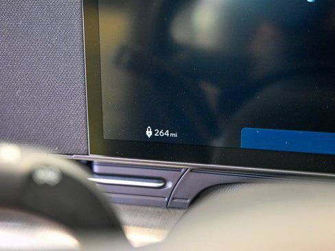 New 2025 Hyundai Kona SEL FWD image 5