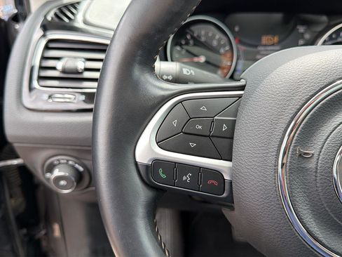 Used 2019 Jeep Compass Limited w/ Advanced Safety Group AWD/4WD image 41