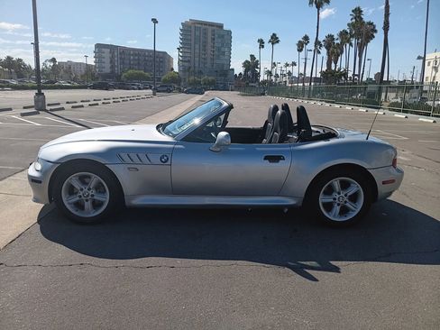 Used 2002 BMW Z3 2.5i image 16