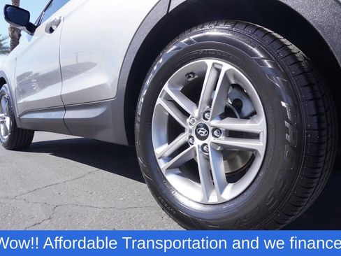 Used 2017 Hyundai Santa Fe Sport FWD image 6