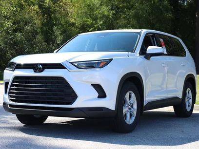 New 2026 Toyota Grand Highlander LE