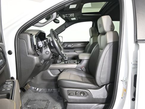Used 2023 Chevrolet Silverado 1500 ZR2 w/ ZR2 Bison Edition AWD/4WD image 21