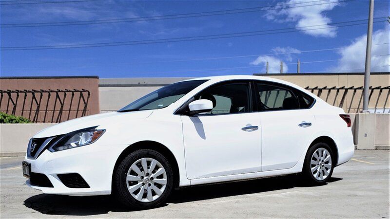 Used 2018 Nissan Sentra S FWD image 1