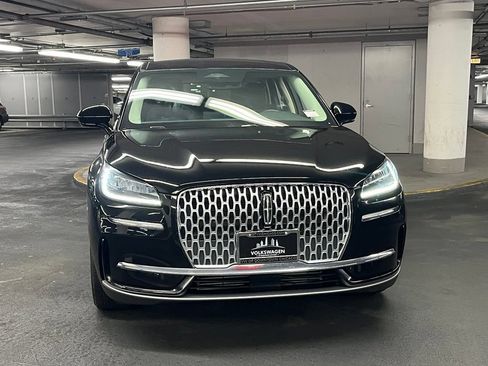 Used 2023 Lincoln Corsair FWD image 29