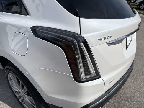 New 2025 Cadillac XT5 Sportv image 11
