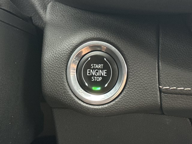 Used 2023 Buick Envision Avenir AWD/4WD image 29