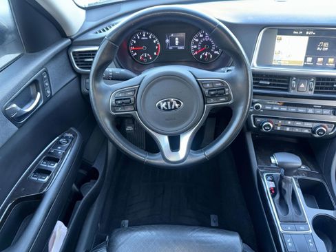 Used 2016 Kia Optima EX w/ Premium Package image 13