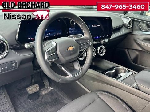 Used 2024 Chevrolet Blazer EV LT AWD/4WD image 15
