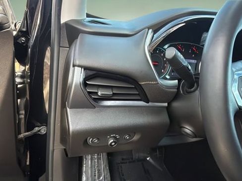 Used 2020 Chevrolet Traverse Premier w/ Redline Edition image 22