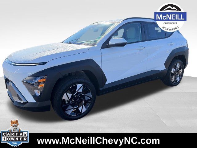Used 2025 Hyundai Kona SEL AWD/4WD image 3