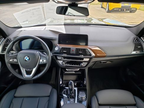 Used 2021 BMW X3 xDrive30e w/ Convenience Package image 13