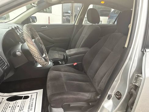Used 2009 Nissan Altima 2.5 S FWD image 14