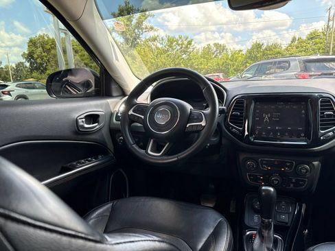 Used 2017 Jeep Compass Limited AWD/4WD image 21