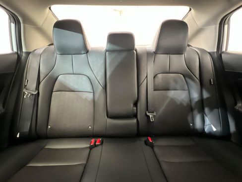 New 2026 Nissan Sentra SR w/ SR Premium Package FWD image 24