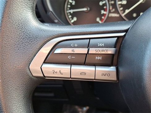 Used 2022 MAZDA MAZDA3 s image 20