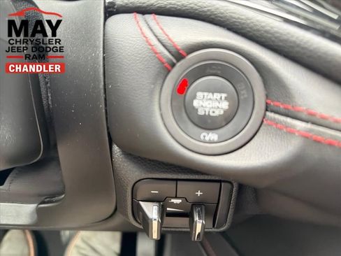 Used 2024 Dodge Durango GT AWD/4WD image 16