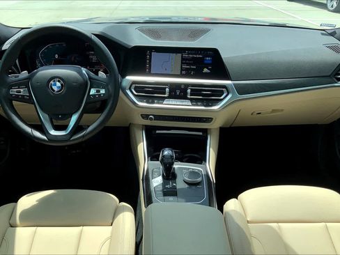 Used 2021 BMW 330i Sedan w/ Premium Package image 29