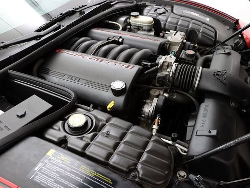 Used 2002 Chevrolet Corvette Convertible w/ Preferred Equipment Group2 RWD image 30