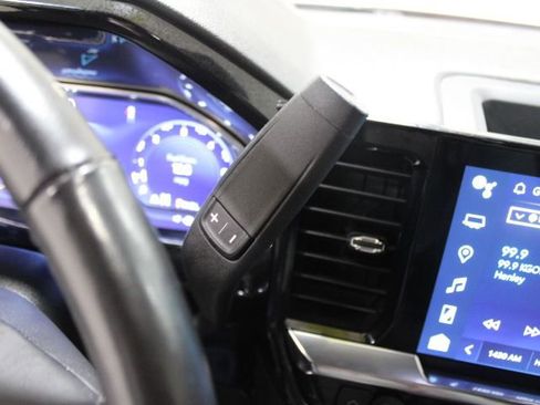 Used 2022 Chevrolet Silverado 1500 LT w/ Convenience Package II image 38