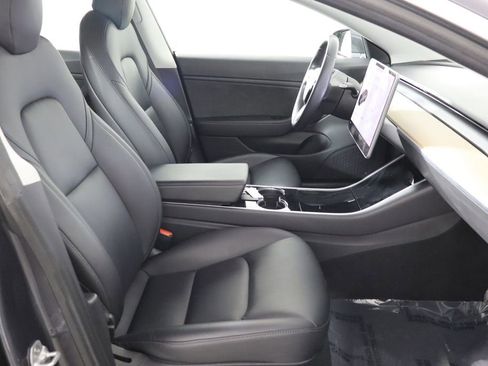 Used 2018 Tesla Model 3 Long Range AWD/4WD image 16