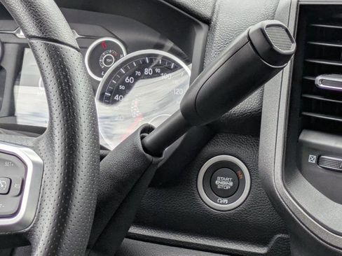 New 2026 RAM 2500 Tradesman AWD/4WD image 18